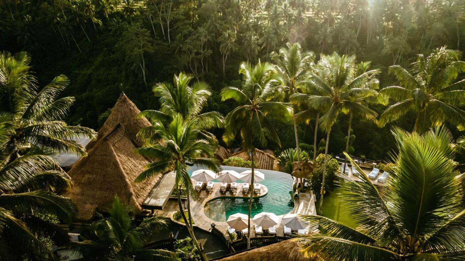 Cascades Suites Ubud  Bagian luar foto