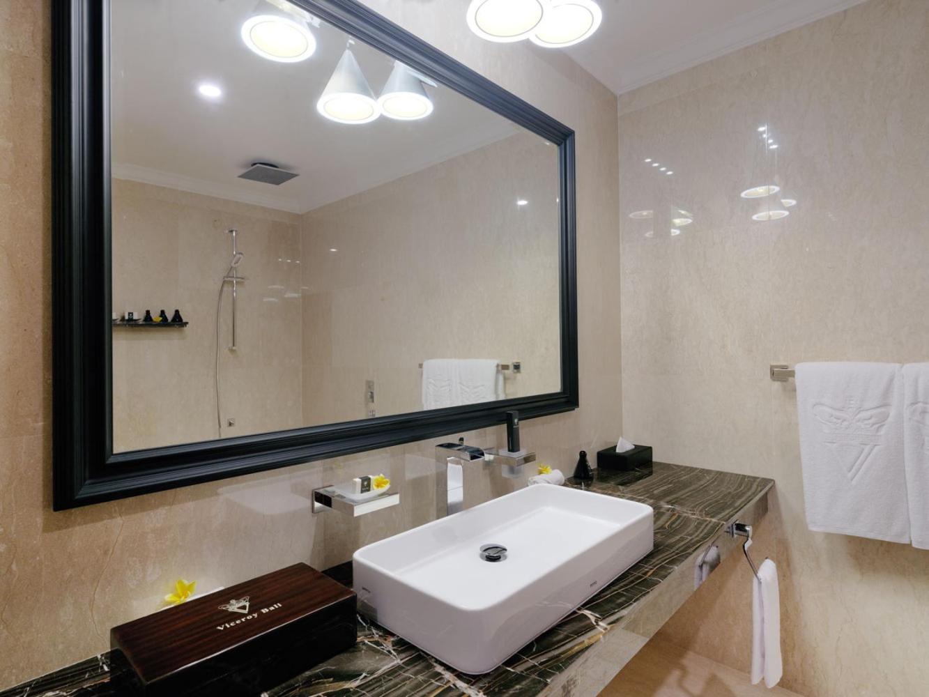 Cascades Suites Ubud  Bagian luar foto